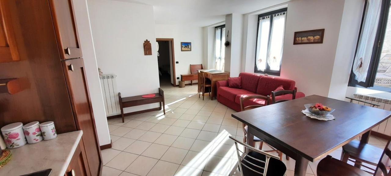 Residenza Antica Corte Villa Picta Buglio in Monte ภายนอก รูปภาพ