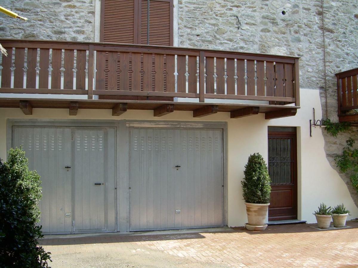 Residenza Antica Corte Villa Picta Buglio in Monte ภายนอก รูปภาพ