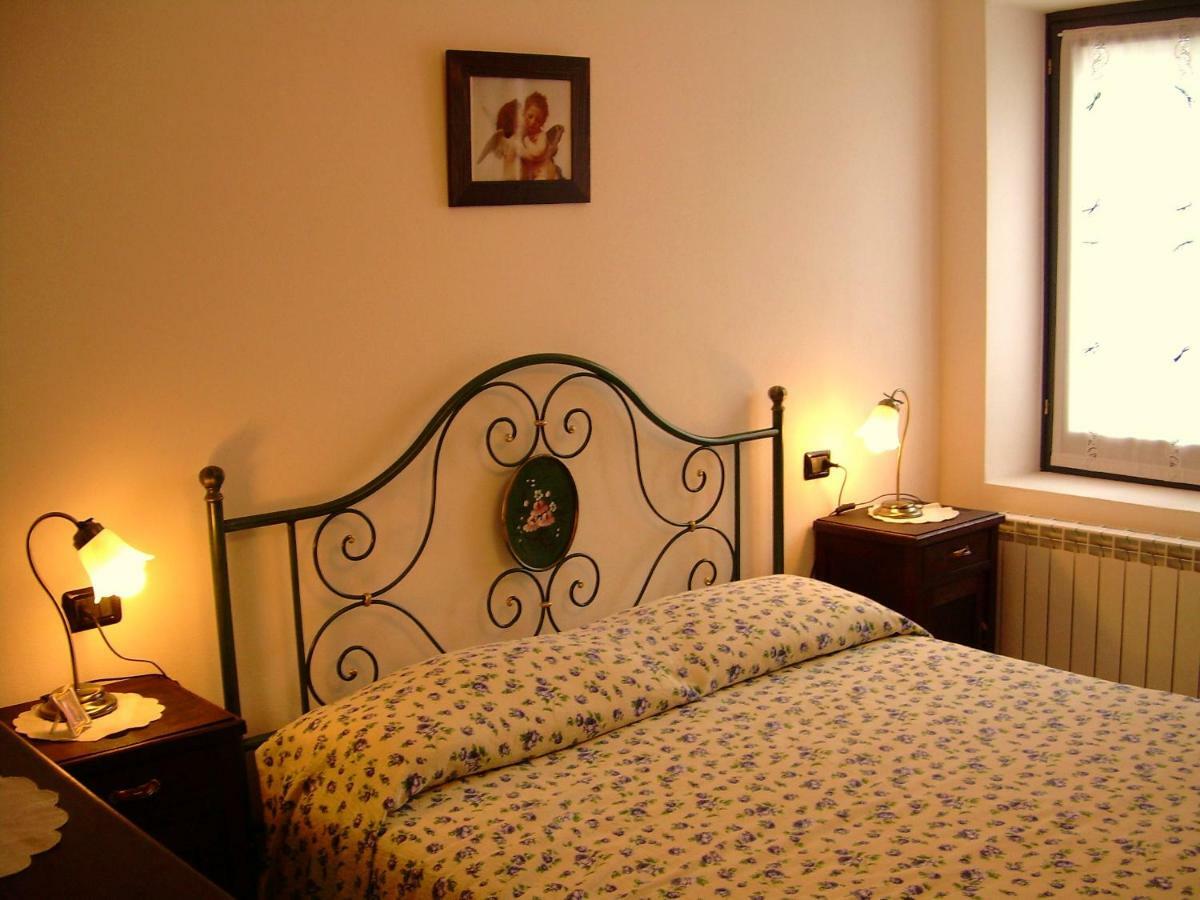 Residenza Antica Corte Villa Picta Buglio in Monte ภายนอก รูปภาพ