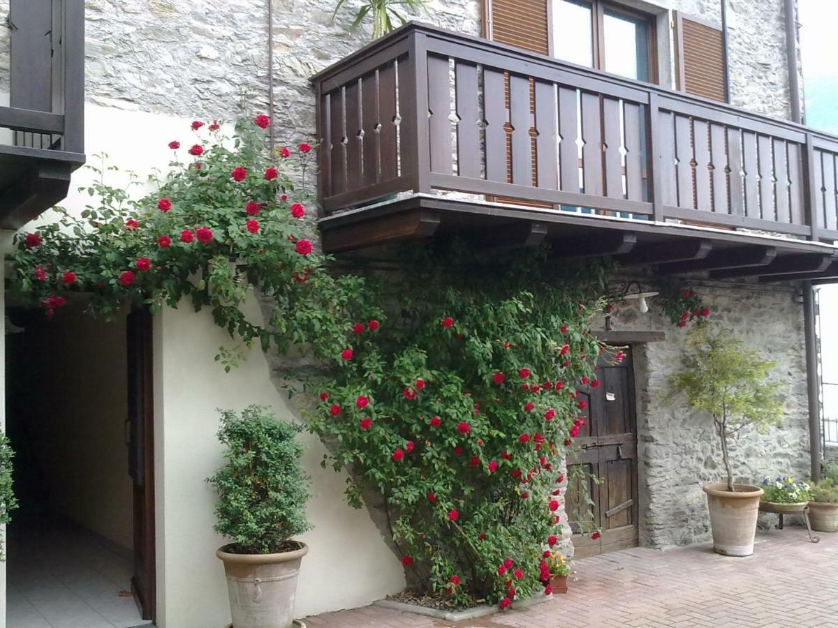 Residenza Antica Corte Villa Picta Buglio in Monte ภายนอก รูปภาพ